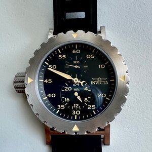 Invicta FORCE Men’s Japanese quartz watch model 14636, like new condition